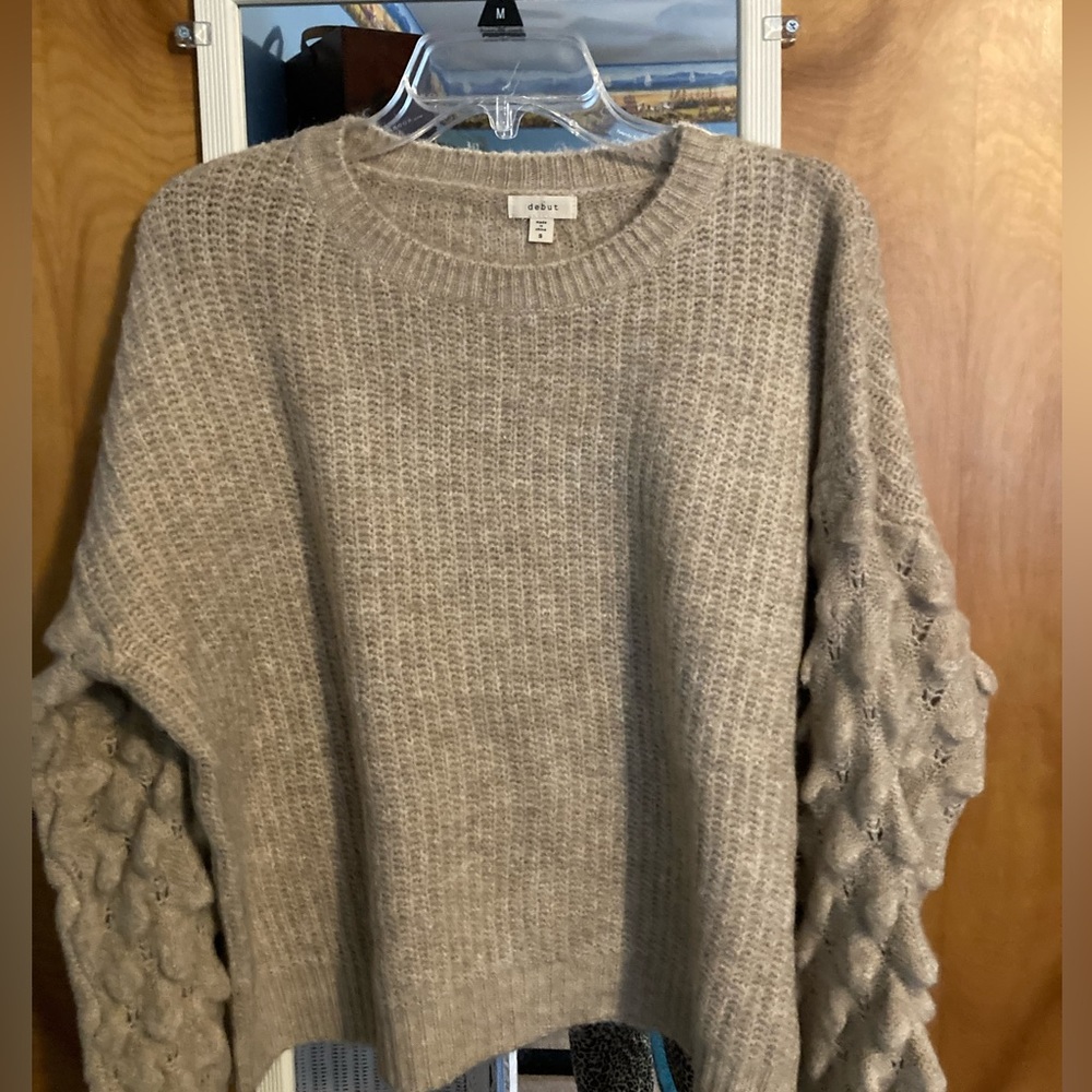 Beautiful sweater light brown sweater! NWOT